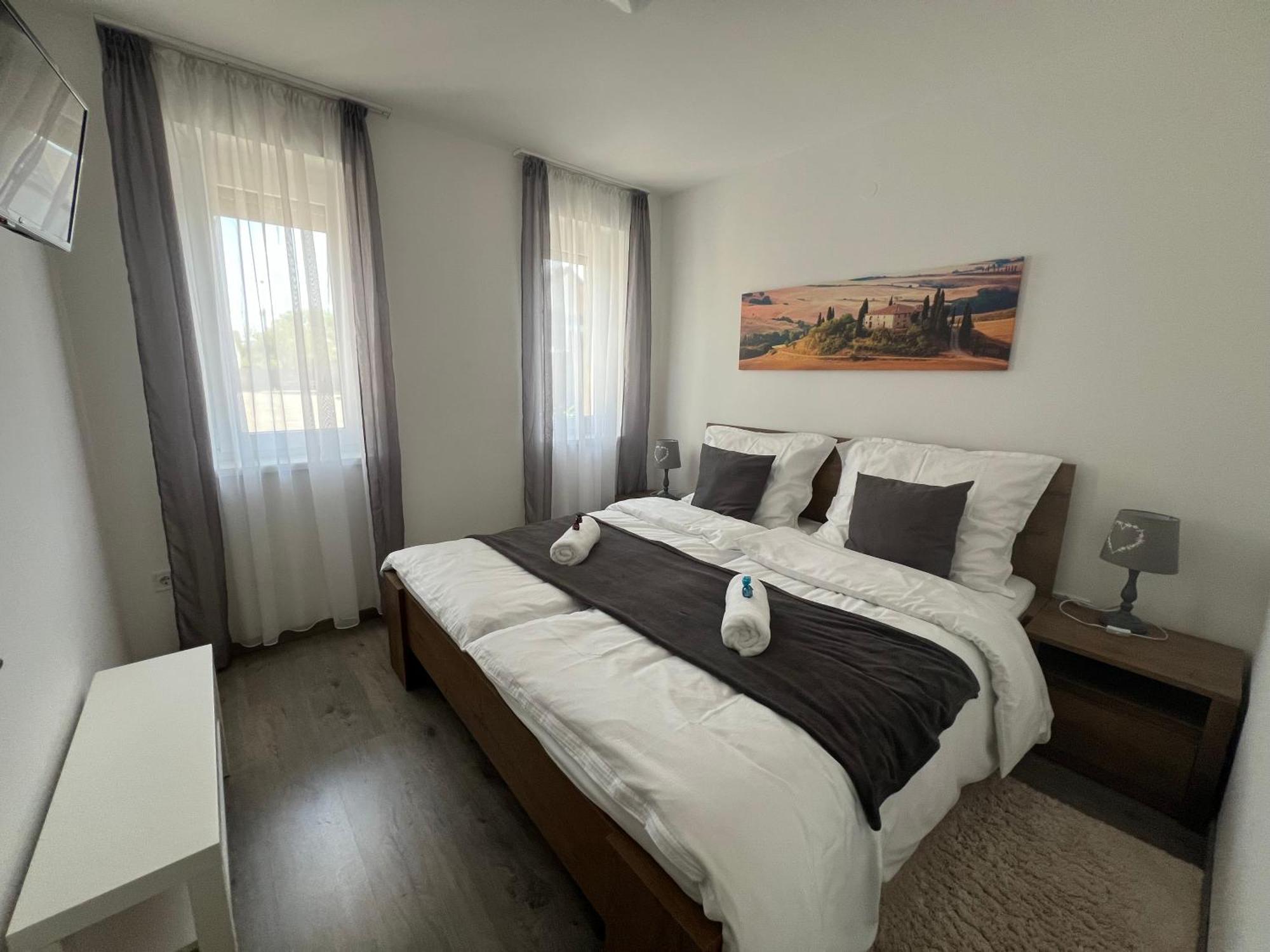 Sophia Apartman Goedoello Εξωτερικό φωτογραφία
