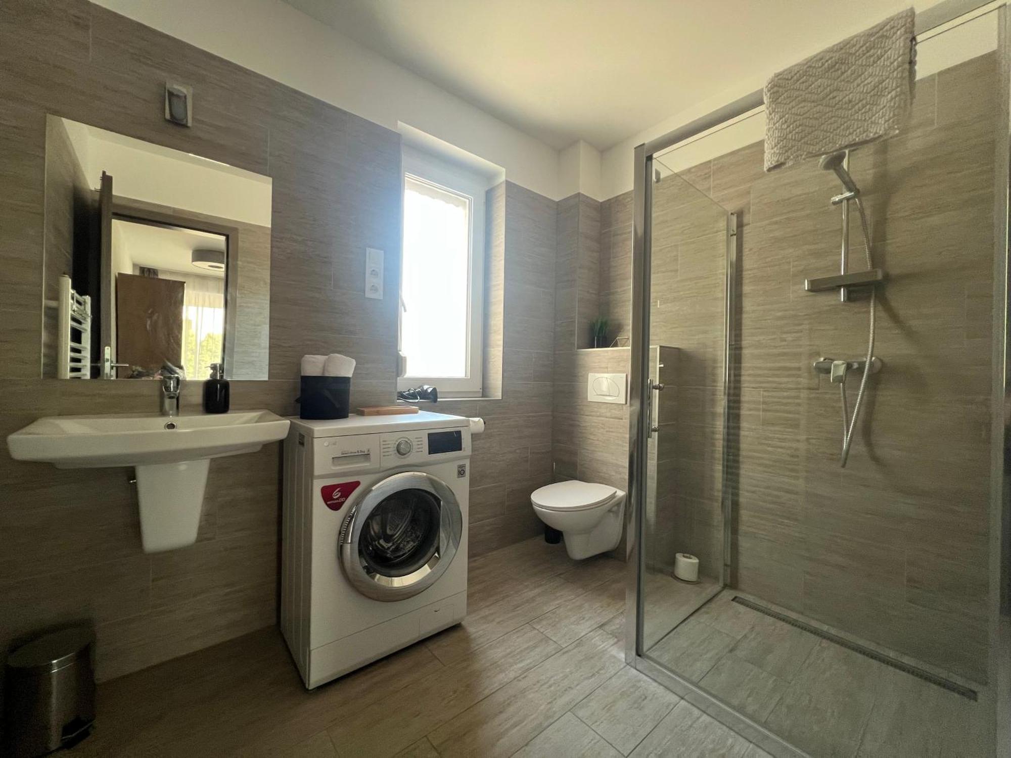 Sophia Apartman Goedoello Εξωτερικό φωτογραφία